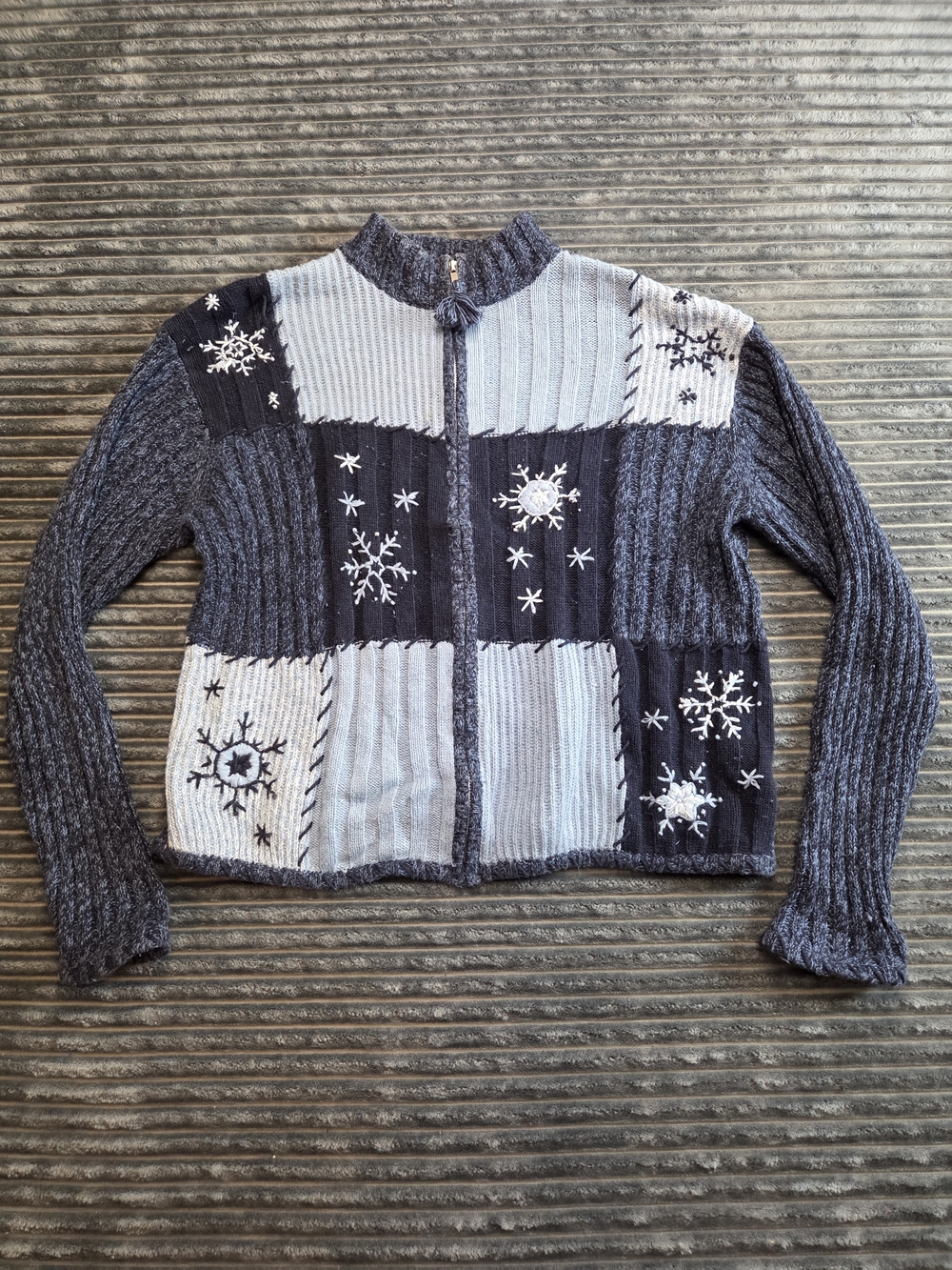 Erika Patchwork Snowflake Zip Cardigan - Blue & White